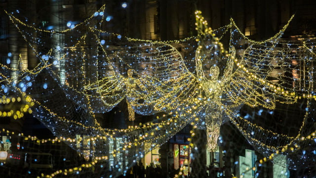 Oxford Street Christmas Lights, Host Family Stay
