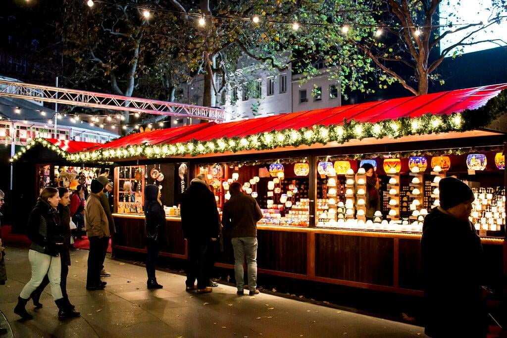 Christmas Market - London, Host Family Stay