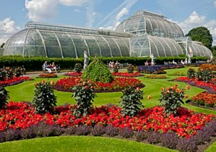 Kew Gardens | Host Family Stay