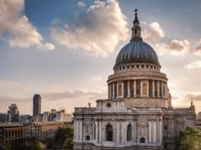 St. Paul's Cathedral | Host Family Stay