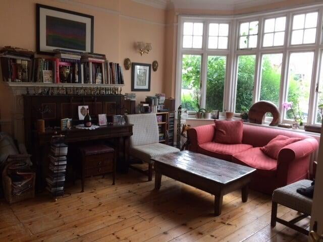 Living Room - London, Host Family Stay